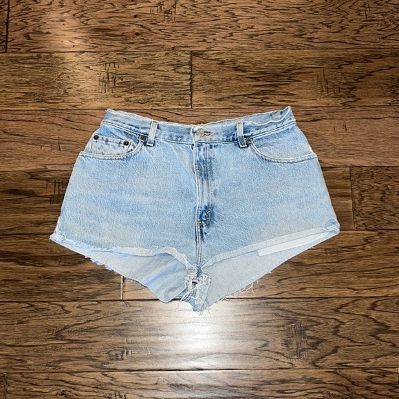 Vintage Levi’s 550 Cutoff Shorts Size 12 MIS - Picture 1 of 16